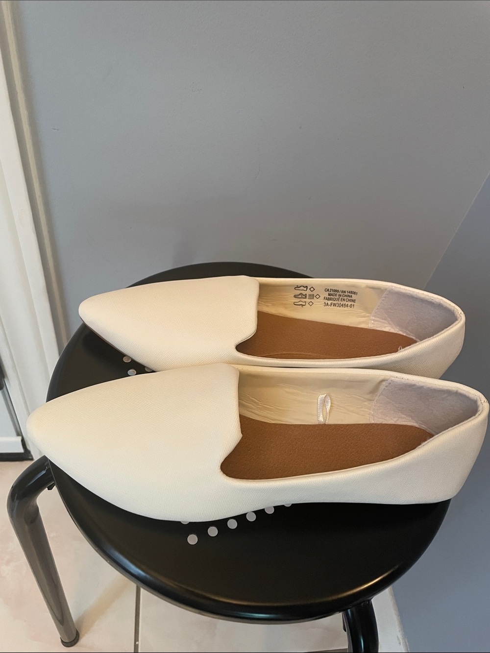 Pointed Toe White Flats - Picture 1 of 7